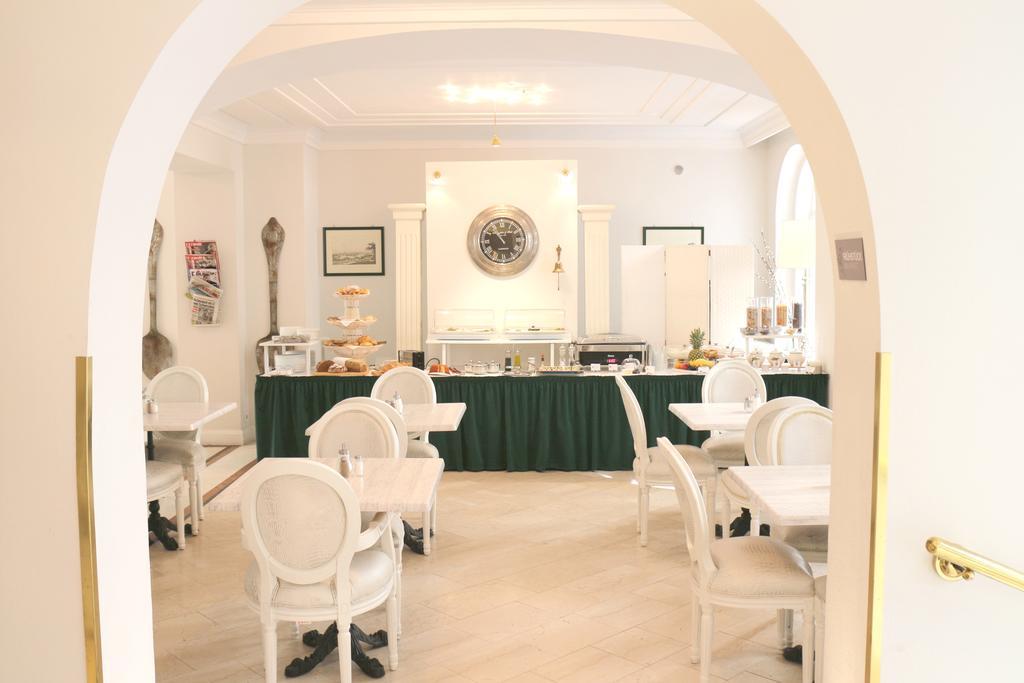 Arthotel Ana Adlon 3* Vienne